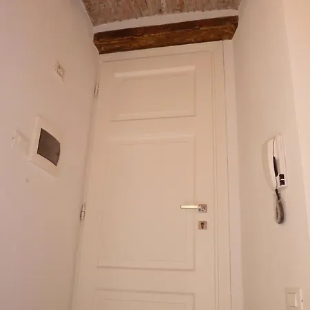 Flora Inn, Super Sweet - Centro Apartment Bergamo