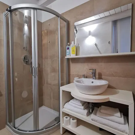 Flora Inn, Super Sweet - Centro Bérgamo