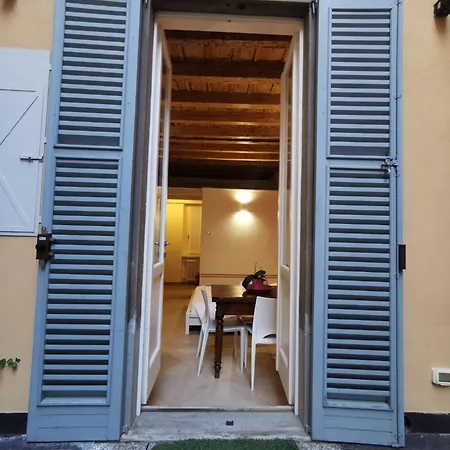 Flora Inn, Super Sweet - Centro