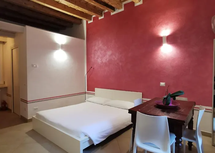 Flora Inn, Super Sweet - Centro Lägenhet